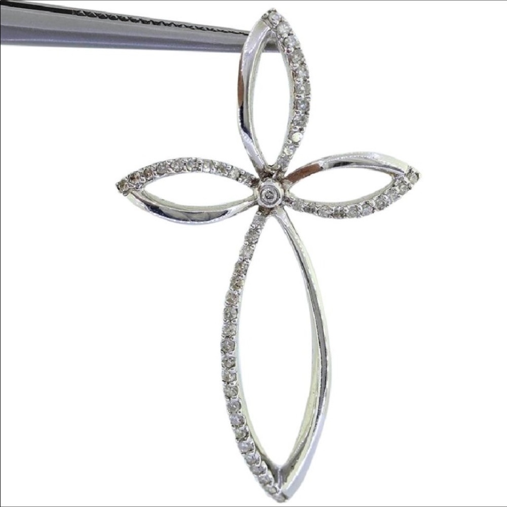 14k White Gold Ladies Big Diamond Cross With Chain